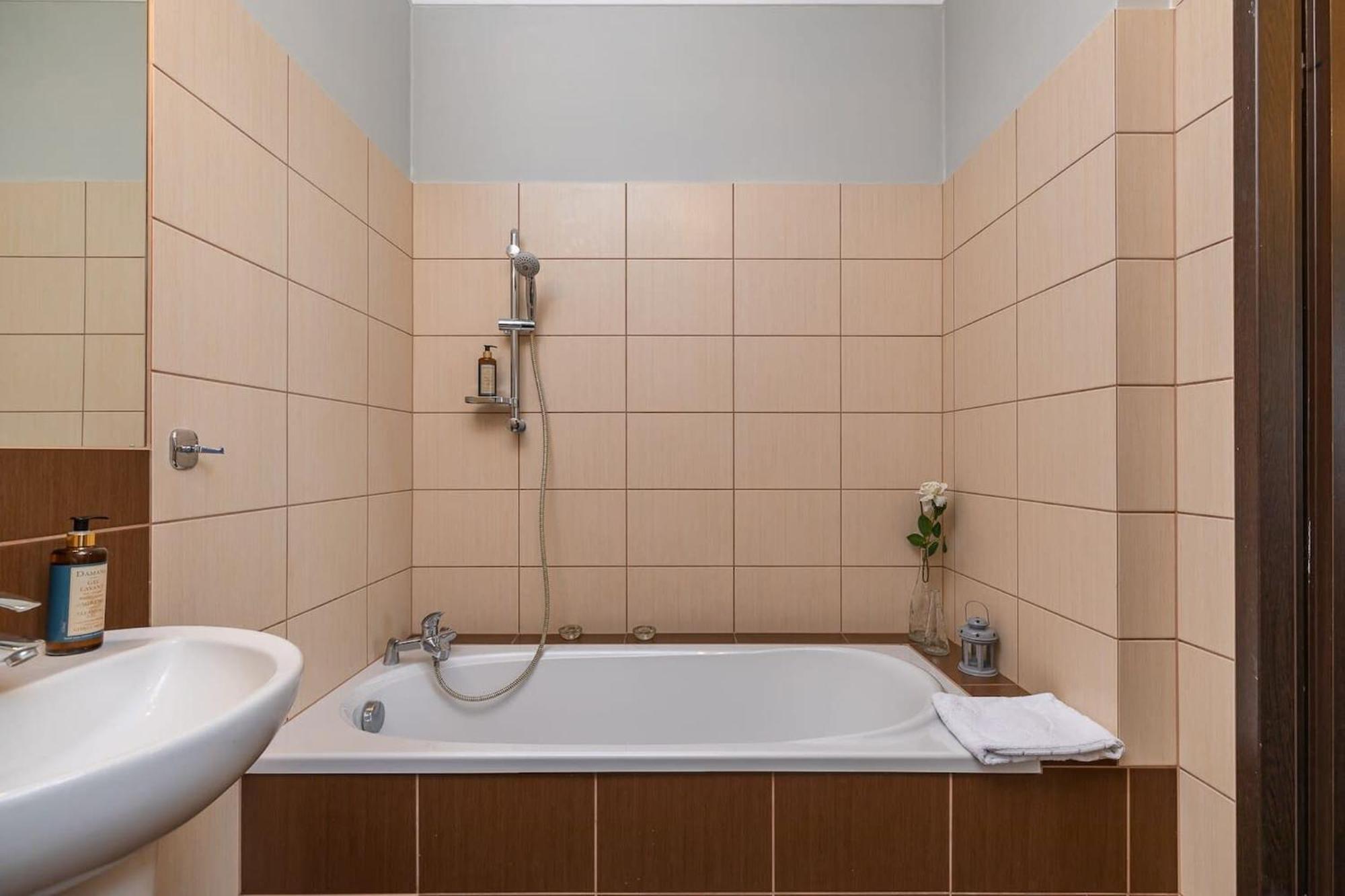 Rent Like Home - Slominskiego 5 Warszawa Exteriör bild